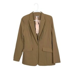NWT Oh Polly tailored blazer size 6